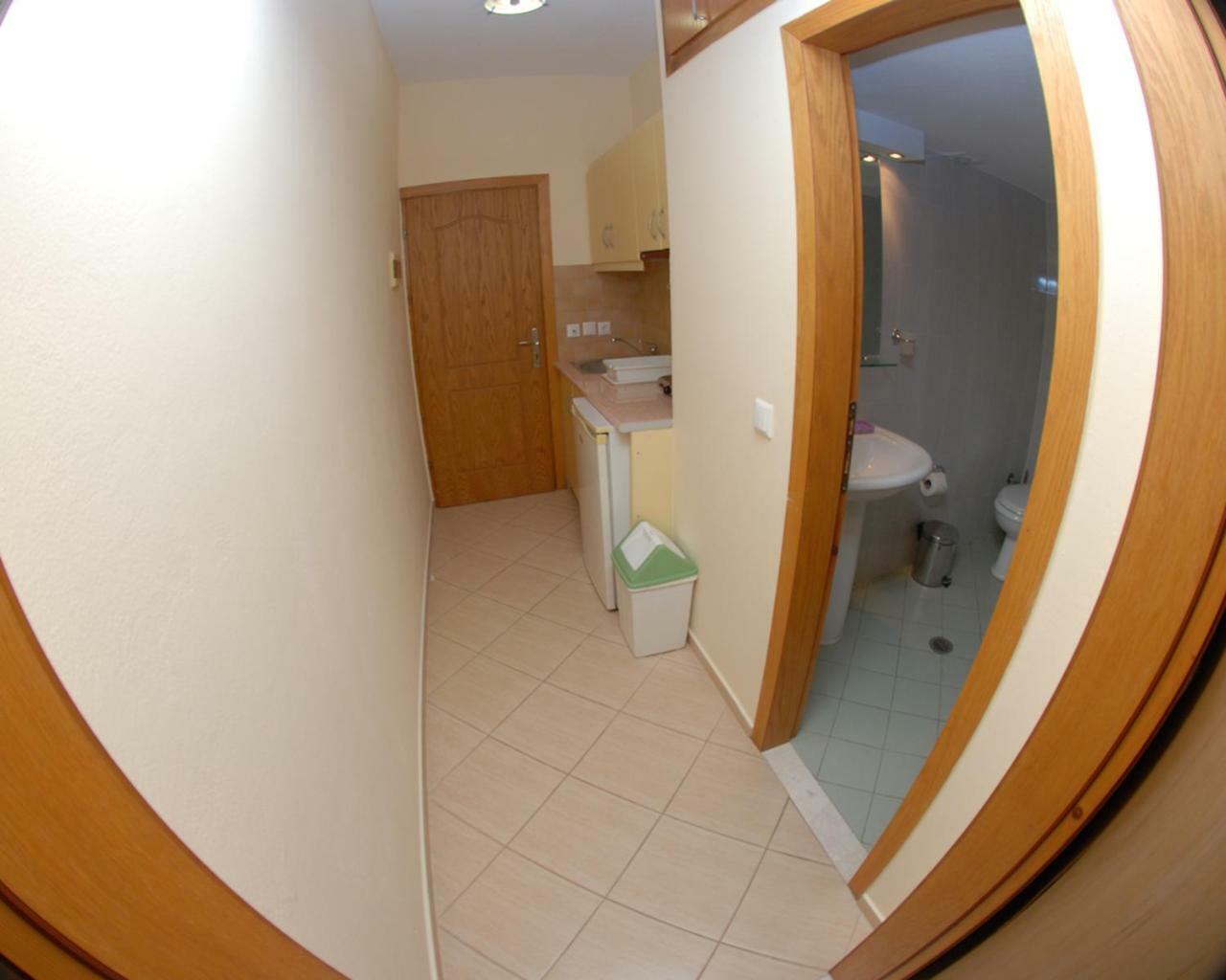 Nikos Hotel And Apartments Sarande Luaran gambar